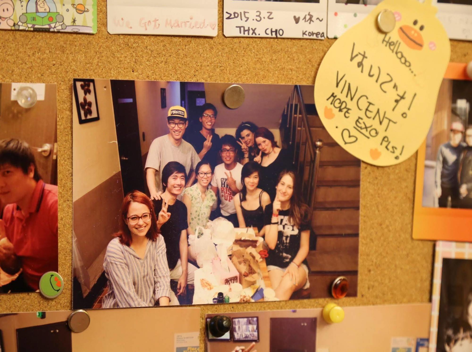 Отель Chocolate Tree Sinchon Сеул Экстерьер фото